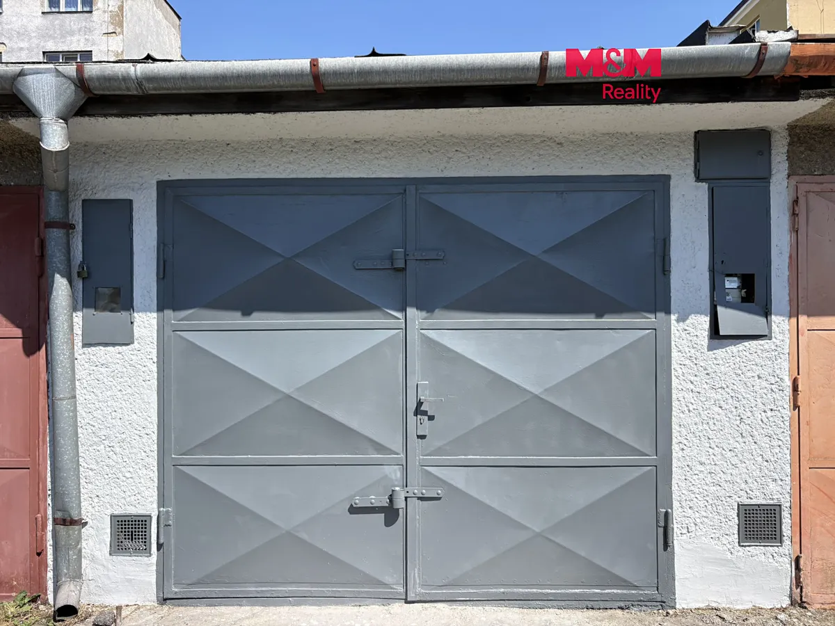 Pronájem garáže 17 m²