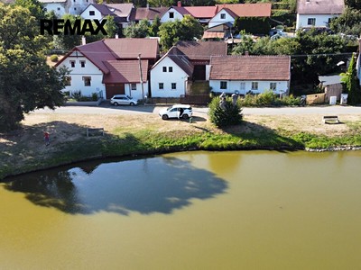 Prodej domu, 108 m² (2 z 20)