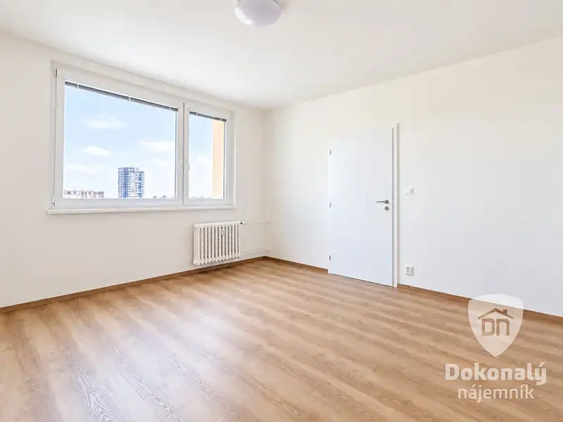Pronájem bytu 3+1 78 m², Praha – náhled fotky 2