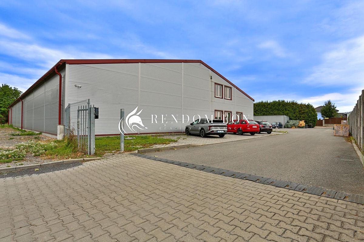 Pronájem skladového prostoru 1291 m², Vážany nad Litavou – fotka 1 z 3