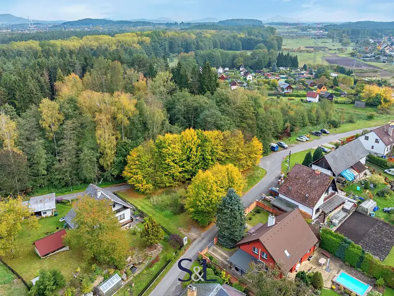 Prodej stavebního pozemku 860 m², Sosnová – náhled fotky 3