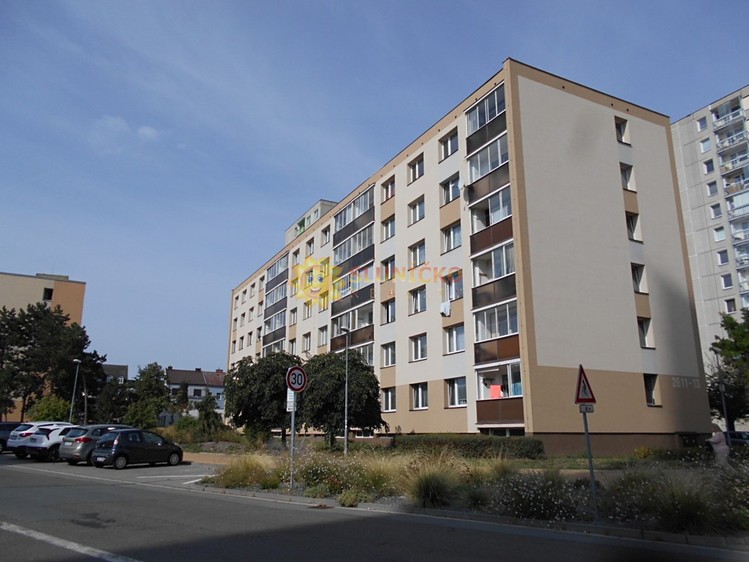Prodej bytu 5+1, 92 m² (18 z 21)