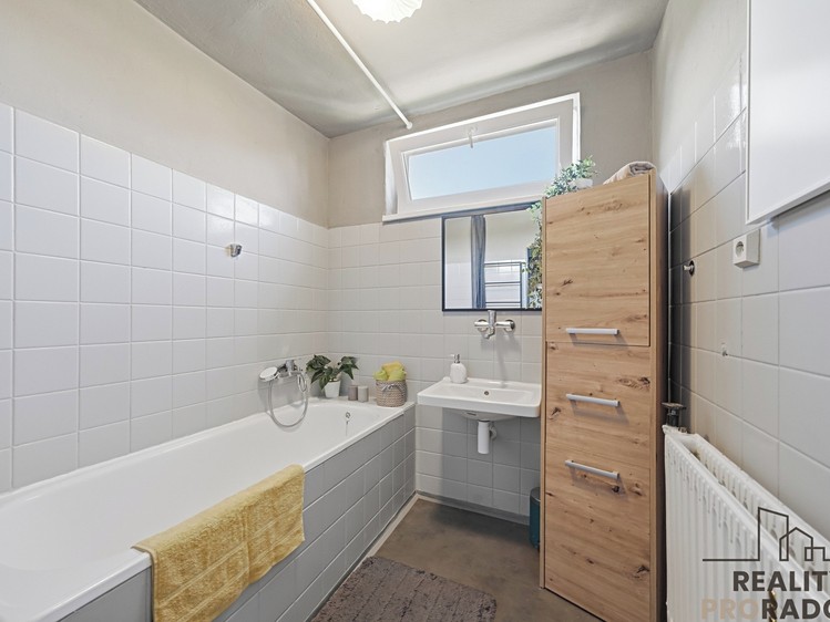Prodej domu, 213 m² (10 z 20)