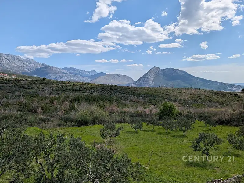 Prodej pozemku 2474 m², Solin – náhled fotky 2
