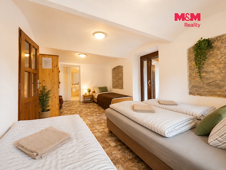 Комерційне приміщення на продаж, 272 м² (24 з 30)