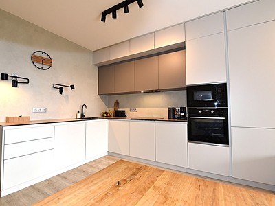 Prodej bytu 3+kk, 91 m² (3 z 34)