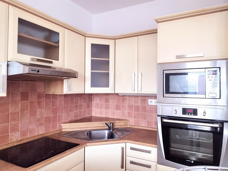 Wohnung 2+kk zum Kauf, 41 m² (1 von 16)