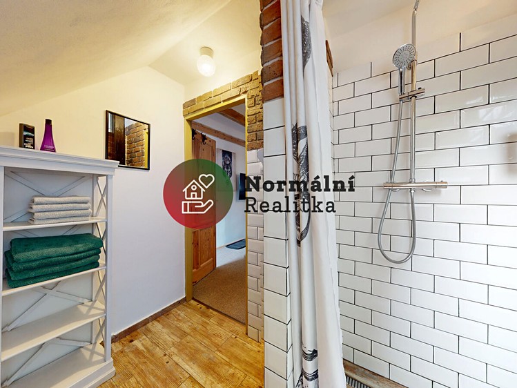 Комерційне приміщення на продаж, 186 м² (42 з 67)