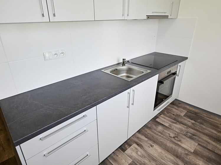 Wohnung 2+1 zum Kauf, 55 m² (2 von 11)