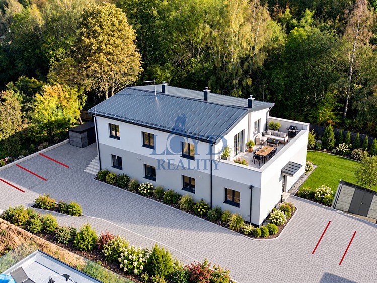Квартира 4+1 на продаж, 118 м² (1 з 33)