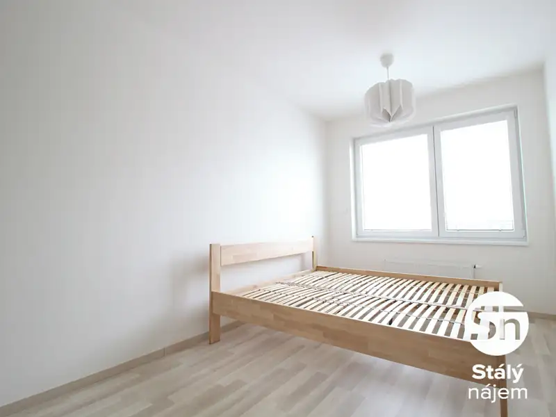 Pronájem bytu 2+kk 55 m², Praha – náhled fotky 3