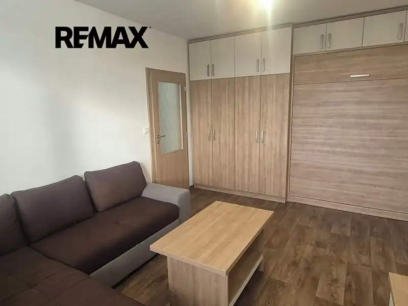 Pronájem bytu 1+1 31 m², Kyjov – náhled fotky 2