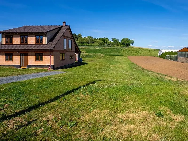 Prodej stavebního pozemku 2000 m², Pozořice – náhled fotky 1