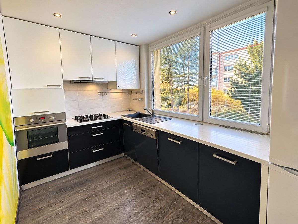 Pronájem bytu 2+1 56 m²