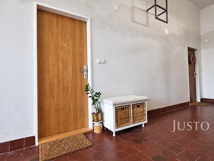 Prodej bytu 2+kk, 72 m² (12 z 28)