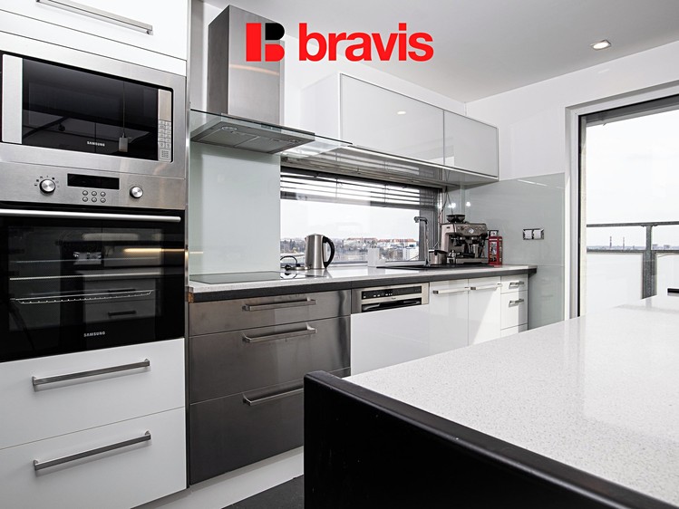 Pronájem bytu 3+kk, 85 m² (8 z 28)