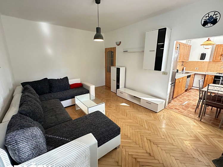 Квартира 2+1 в оренду, 55 м² (8 з 15)