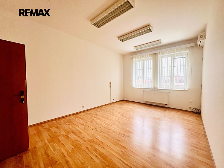 Gewerbefläche zur Miete, 22 m² (3 von 15)