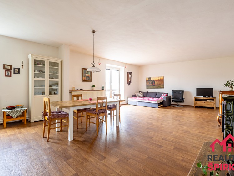 Prodej bytu 3+1, 154 m² (4 z 18)
