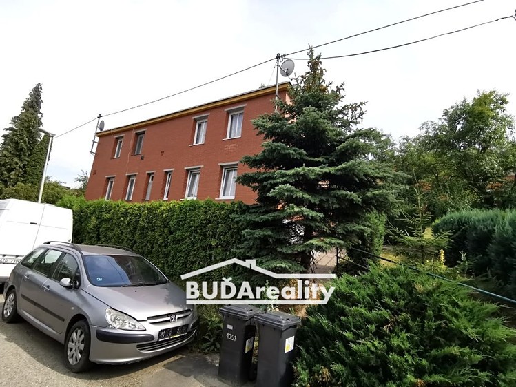 Pronájem domu, 60 m² (1 z 11)