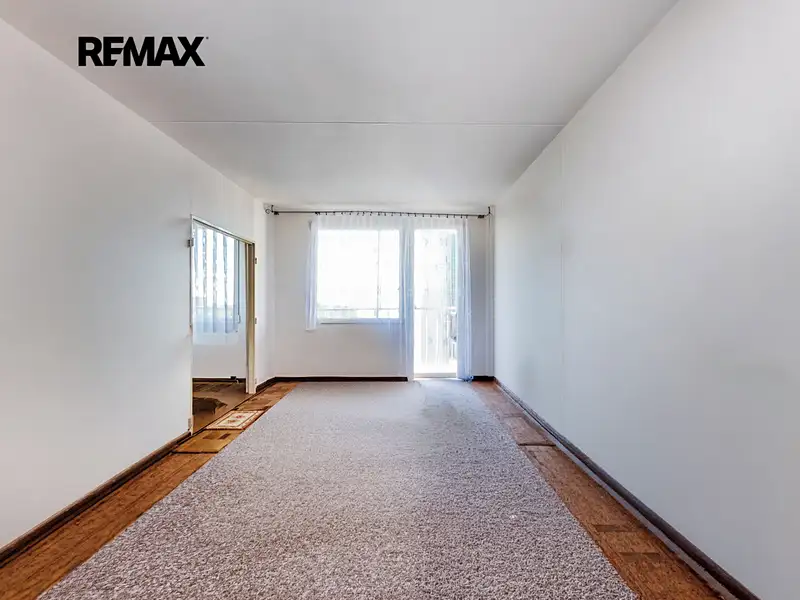 Prodej bytu 3+1 73 m², Praha – náhled fotky 2