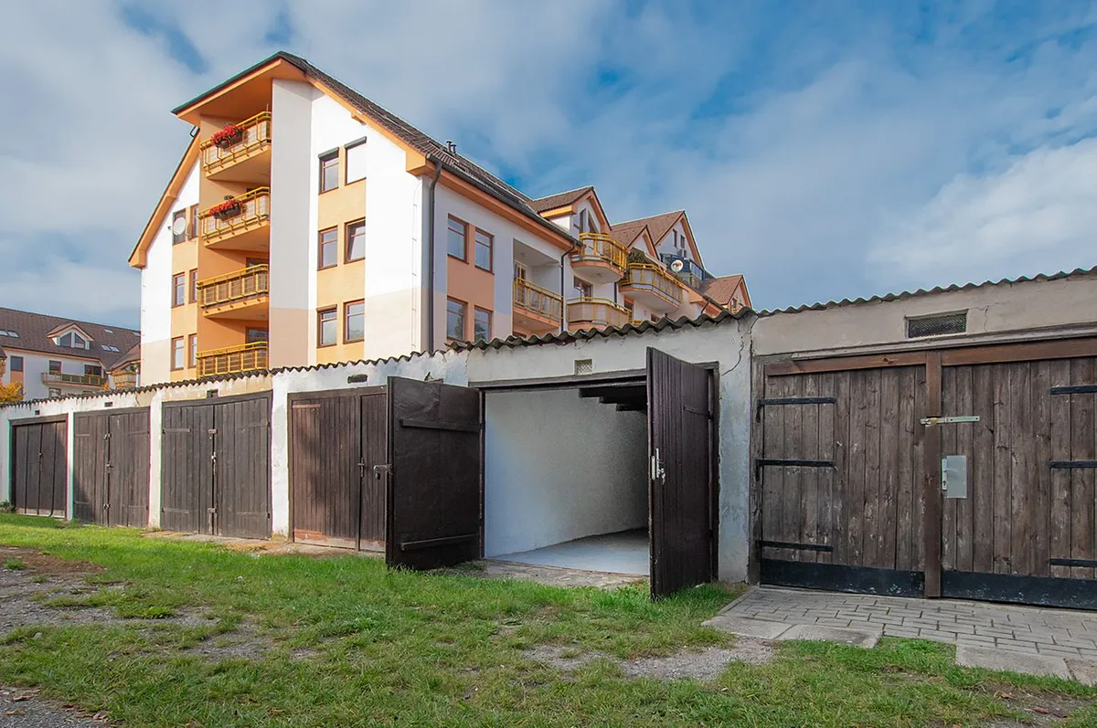 Prodej garáže 17 m²