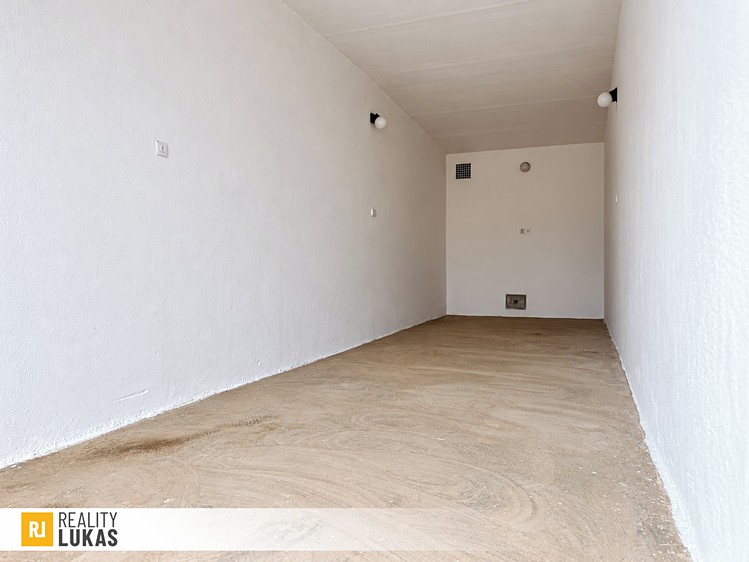 Нерухомість в оренду, 26 м² (3 з 6)