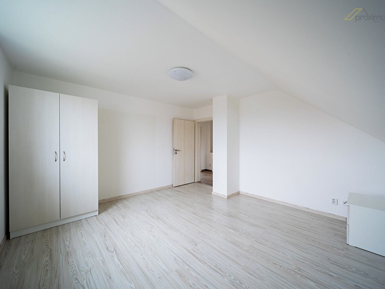 Prodej domu, 131 m² (13 z 33)
