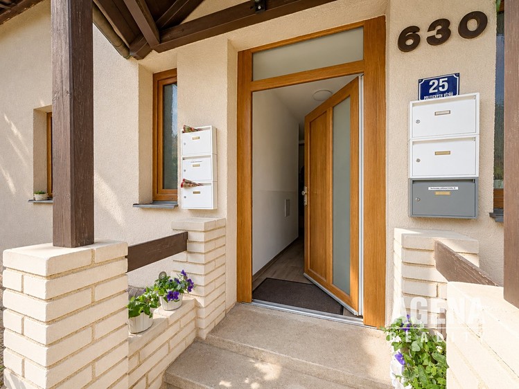 Prodej domu, 330 m² (8 z 29)