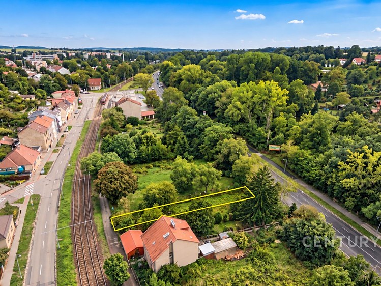 Grundstück zum Kauf, 331 m² (1 von 7)