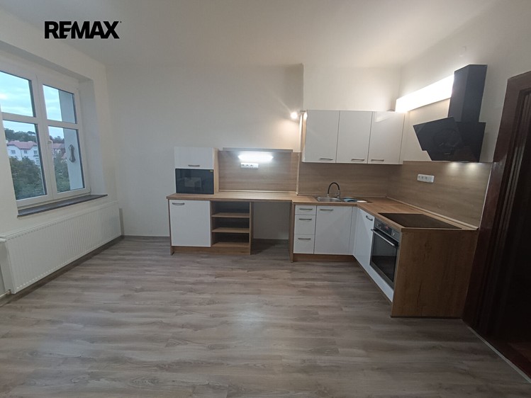 Wohnung 3+1 zur Miete, 114 m² (1 von 20)
