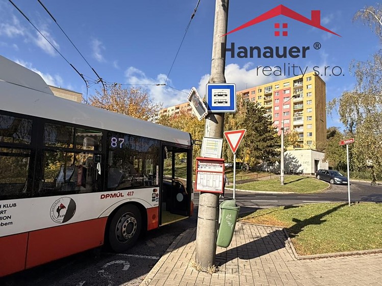 Pronájem bytu 2+kk, 40 m² (7 z 18)