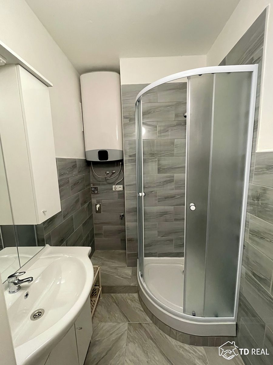 Pronájem bytu 1+1 40 m² – fotografie 4