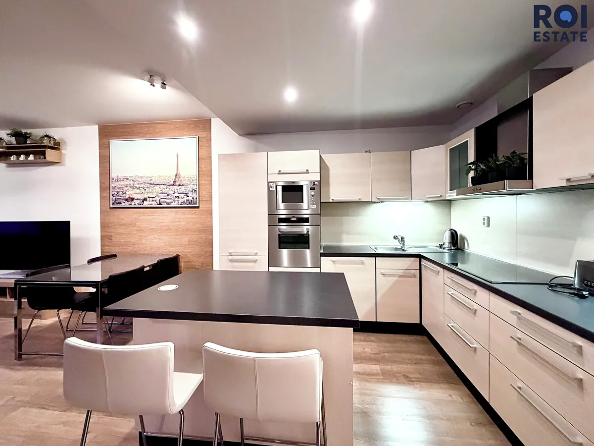 Pronájem bytu 3+kk 87 m²