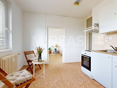 Prodej bytu 3+1, 65 m² (2 z 14)