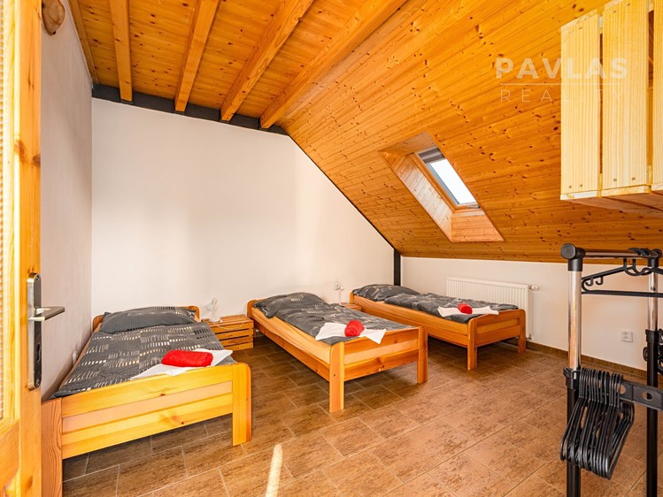 Prodej domu, 1 805 m² (14 z 37)