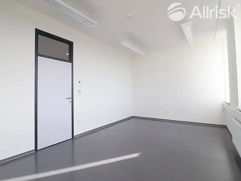 Pronájem kanceláře 18 m², Brno – náhled fotky 2