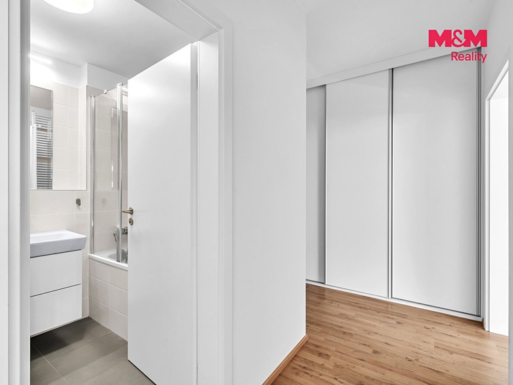 Квартира 2+kk в оренду, 50 м² (17 з 22)