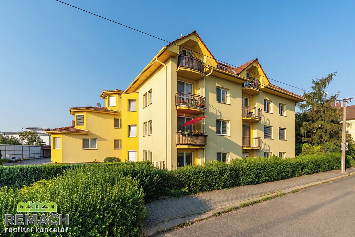 Prodej bytu 4+kk 112 m²