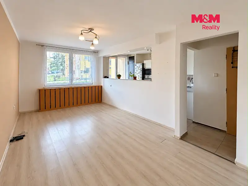 Prodej bytu 3+1 67 m², Lubenec – náhled fotky 3