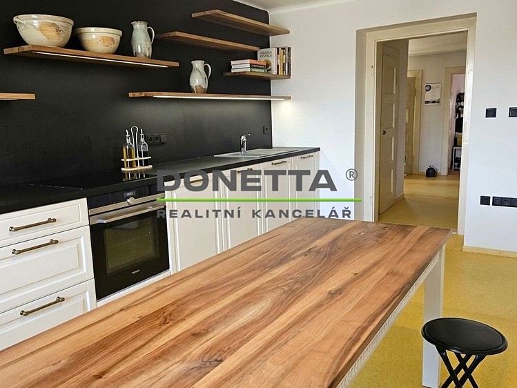 Квартира 3+1 в оренду, 103 м² (5 з 12)