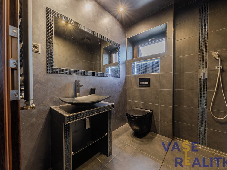 Будинок на продаж, 200 м² (9 з 37)