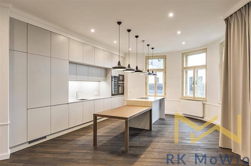 Pronájem bytu 4+kk 167 m²