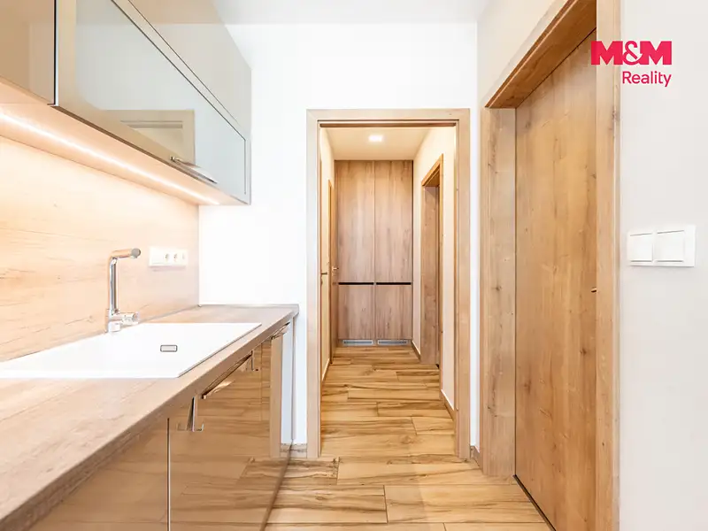 Prodej bytu 3+1 69 m², Zlín – náhled fotky 3