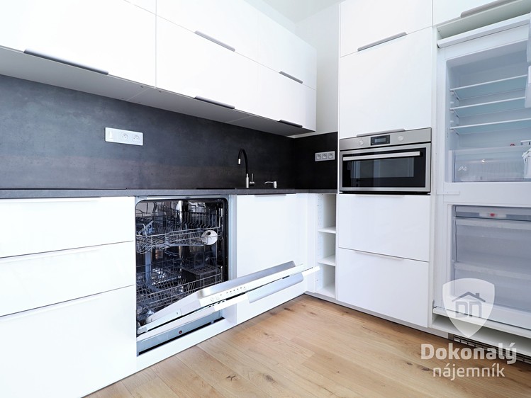 Квартира 1+kk в оренду, 29 м² (4 з 14)
