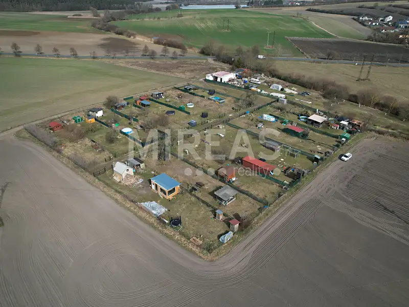 Pronájem zahrady 400 m², Lysá nad Labem – náhled fotky 2