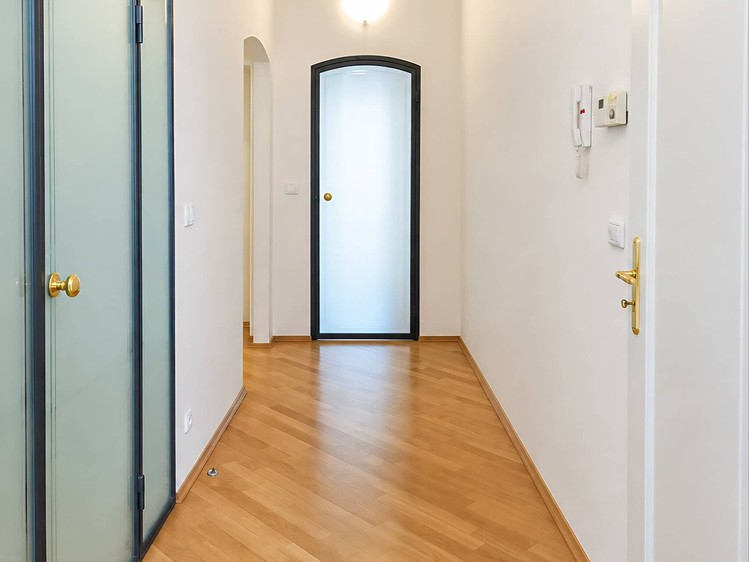 Квартира 4+kk в оренду, 100 м² (8 з 9)