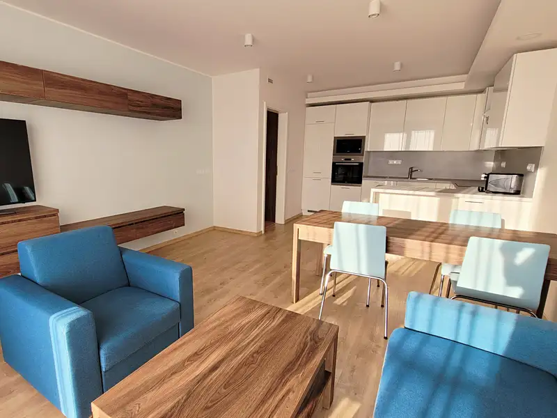 Pronájem bytu 3+kk 83 m², Praha – náhled fotky 2