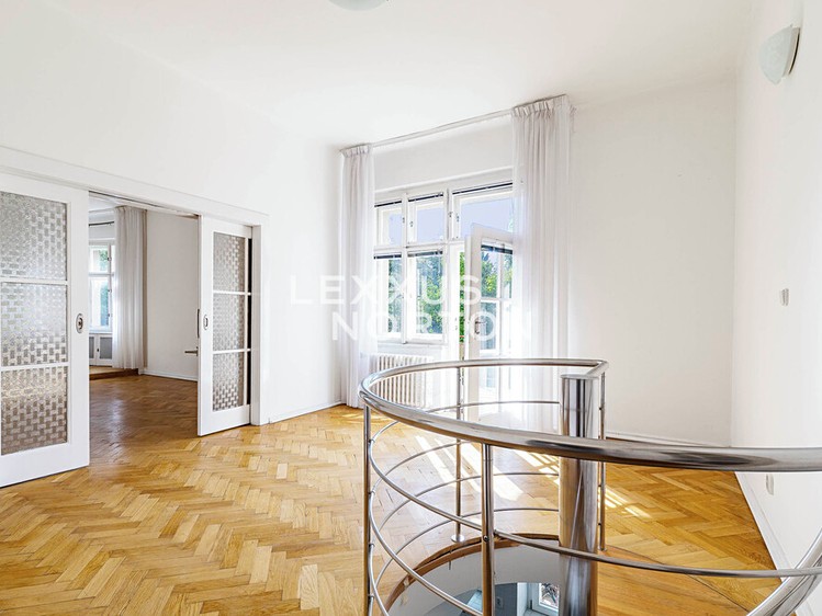 Wohnung 6+ zum Kauf, 228 m² (4 von 18)