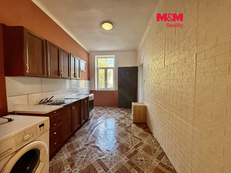 Pronájem bytu 2+1, 67 m² (1 z 4)